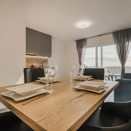 Ashka By Rent Istria