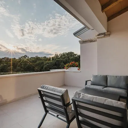 דירה Ashka By Rent Istria *